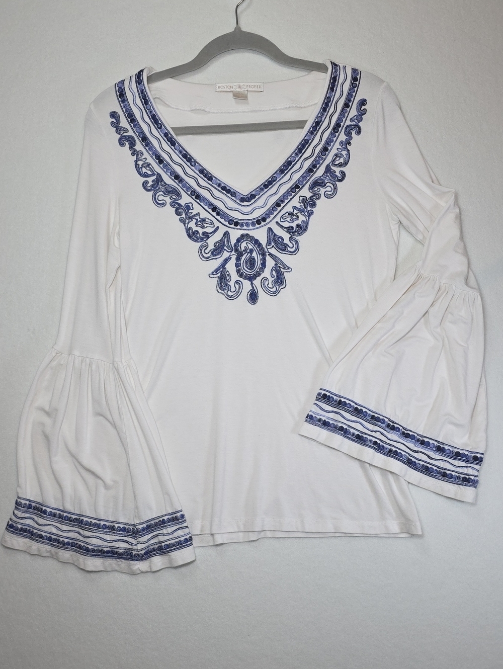 Boston Proper White Long Bell Sleeve V‑Neck Top with Blue Embroidery